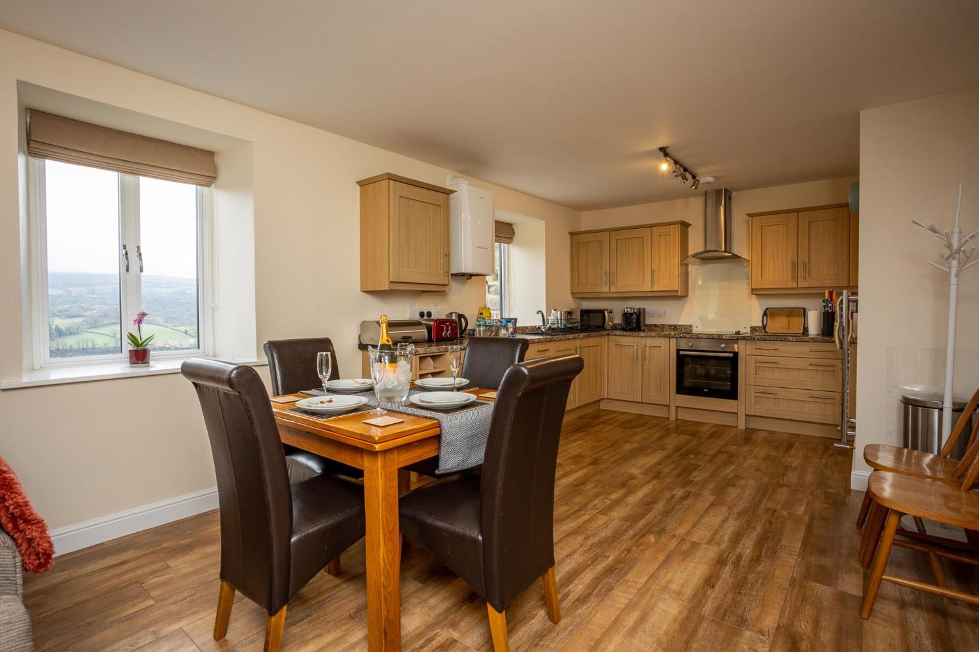 Skylark View, Most Stunning Views Over Matlock. 马特洛克 外观 照片